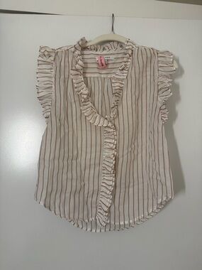 Frame Lauren ruffle top size XS